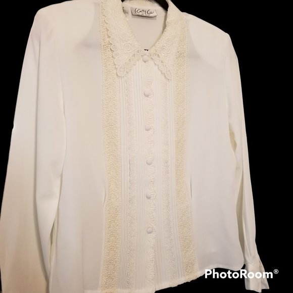 Kathy Che, Vintage White Lace Button Blouse, Size 8P - Picture 4 of 16